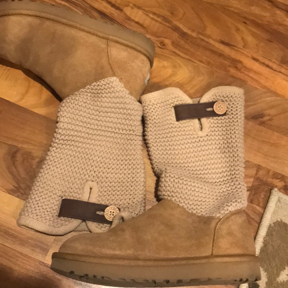 Ugg Shaina knit cuff bootie